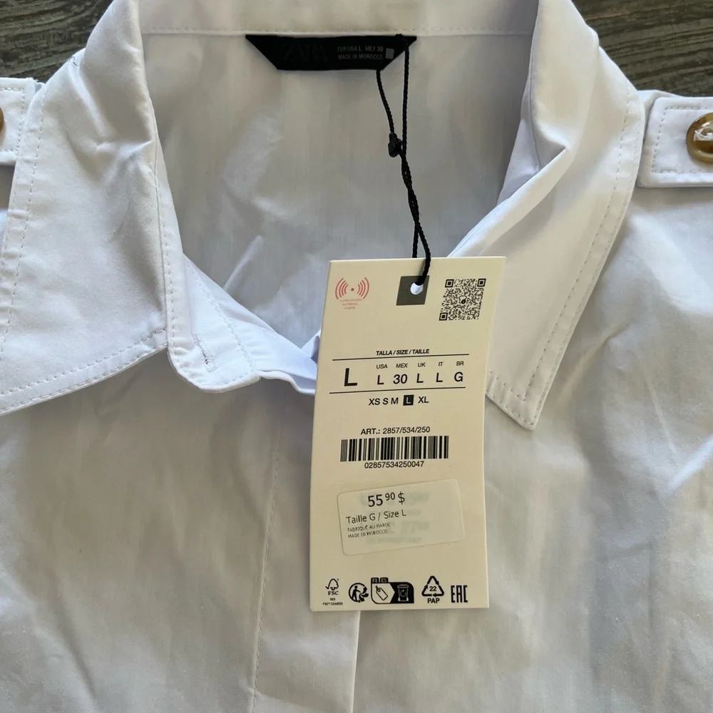 NWT Zara White Cropped Button-Up Shirt, size L. - Picture 2 of 5